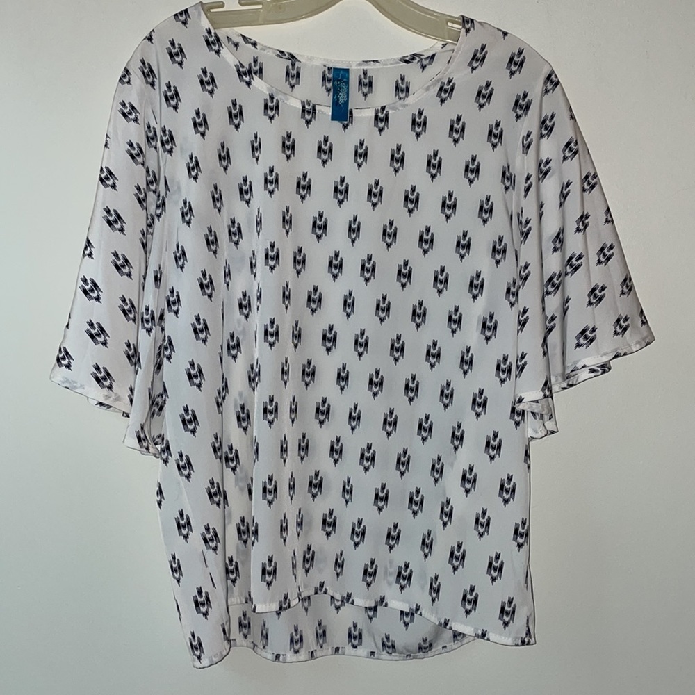 Flowy blouse with pattern - Picture 3 of 4